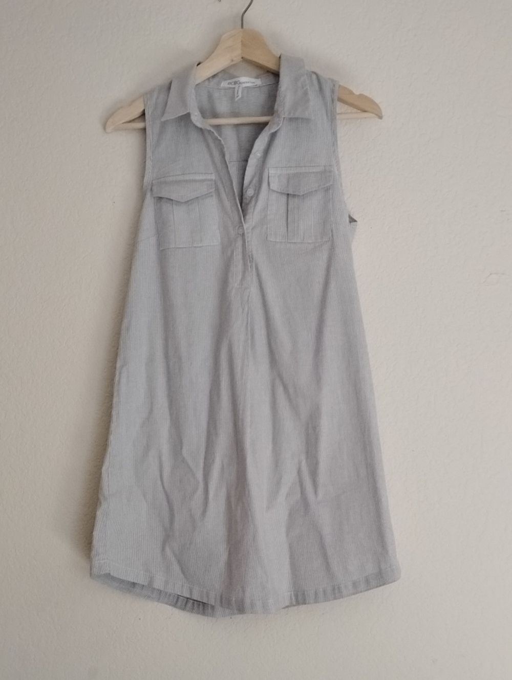 BCBGeneration Striped Light Gray and White Shirt Dress (Xxs)
